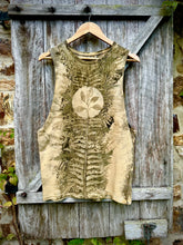 Load image into Gallery viewer, Golden Glade | Singlet | Size S
