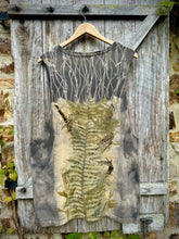 Load image into Gallery viewer, Golden Glade | Singlet | Size XL