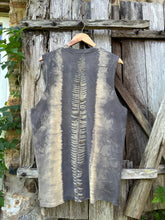 Load image into Gallery viewer, Shadow Glade | Singlet | Size L