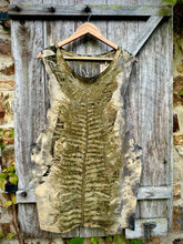 Load image into Gallery viewer, Golden Glade | Singlet | Size XL