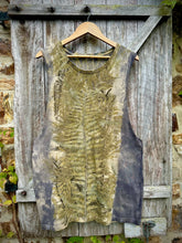 Load image into Gallery viewer, Golden Glade | Singlet | Size XL
