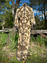 Load image into Gallery viewer, Annuka Robe | Free Size (Fits 8 - 14)
