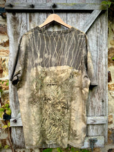 Load image into Gallery viewer, Fern Glade  |T-shirt | Size 2XL
