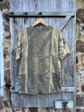 Load image into Gallery viewer, Fern Glade  | T-shirt | Size S
