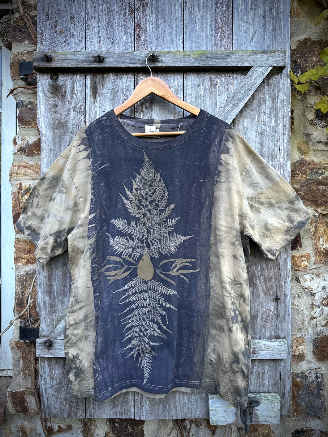 Shadow Glade  | T-shirt | Size XXL