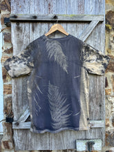 Load image into Gallery viewer, Blue Moon  | T-shirt | Size S

