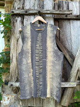 Load image into Gallery viewer, Shadow Glade | Singlet | Size L
