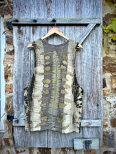 Load image into Gallery viewer, Shadow Glade | Singlet | Size M
