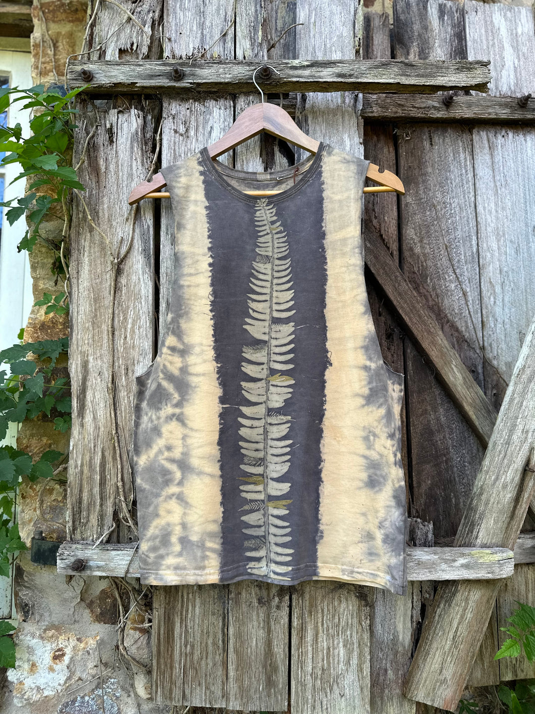 Shadow Glade | Singlet | Size S