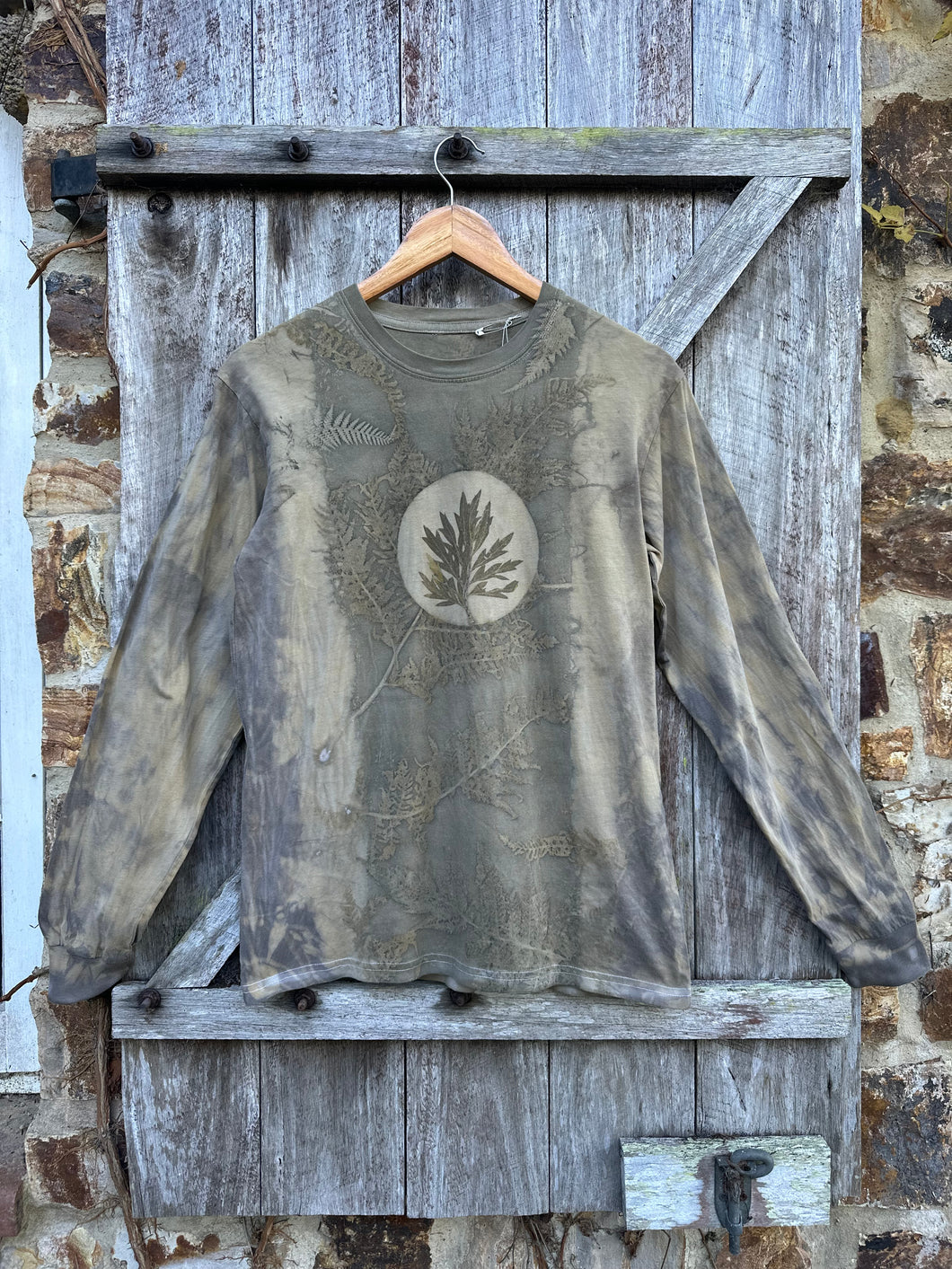 Fern Glade  | Long Sleeve T-shirt | Size M