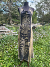Load image into Gallery viewer, Jequia Dress | Macho Fern | Size 8-14
